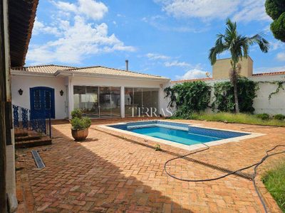 Casa, 4 quartos, 647 m² - Foto 1