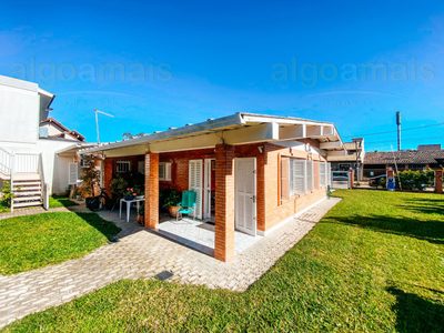 Casa, 7 quartos, 175 m² - Foto 1