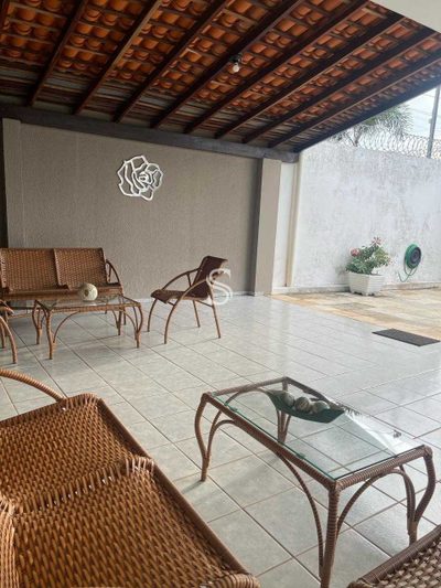 Casa, 4 quartos, 270 m² - Foto 3