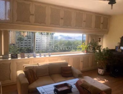 Apartamento, 3 quartos, 160 m² - Foto 1