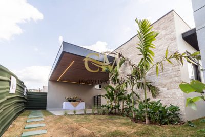Casa, 3 quartos, 237 m² - Foto 1
