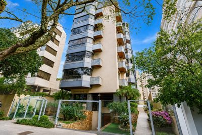 Apartamento, 3 quartos, 138 m² - Foto 1