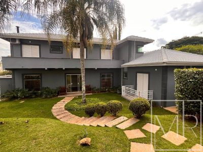 Casa, 4 quartos, 369 m² - Foto 1