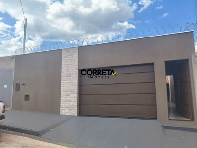 Casa, 2 quartos, 166 m² - Foto 1