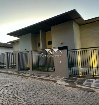 Casa, 3 quartos, 200 m² - Foto 1