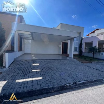 Casa, 4 quartos, 250 m² - Foto 1