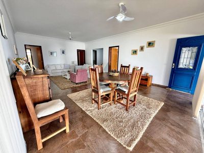 Casa, 3 quartos, 240 m² - Foto 4