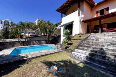 Casa, 4 quartos, 618 m² - Foto 1