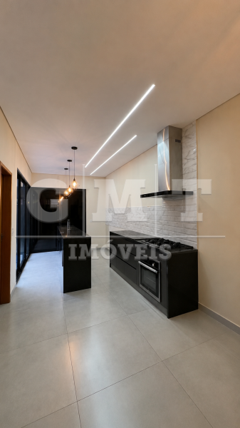 Casa, 3 quartos, 130 m² - Foto 2
