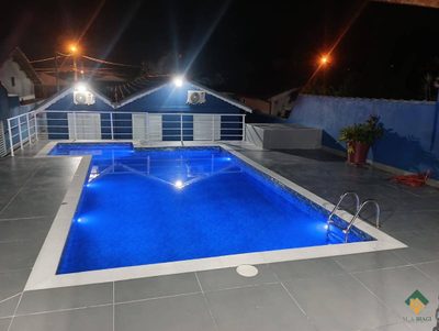 Casa, 4 quartos, 240 m² - Foto 1