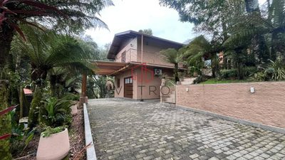 Casa, 1 quarto, 176 m² - Foto 2