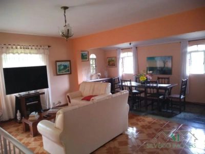 Casa, 5 quartos, 220 m² - Foto 4