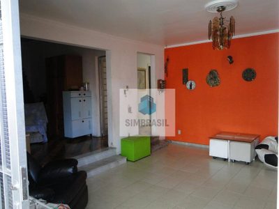 Casa, 3 quartos, 164 m² - Foto 1