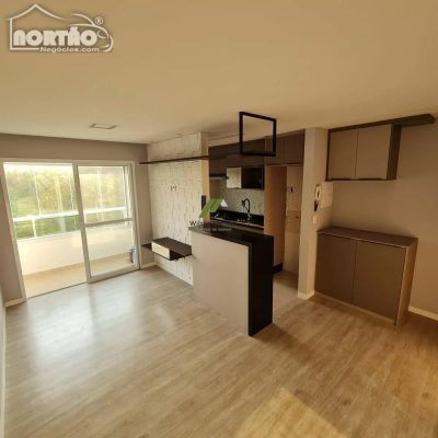 Casa, 5 quartos, 60 m² - Foto 1