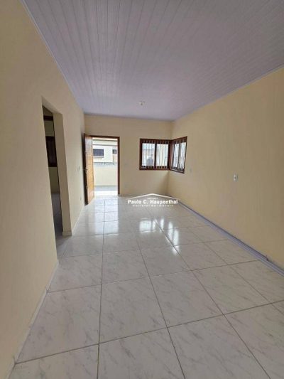 Casa, 2 quartos, 60 m² - Foto 4