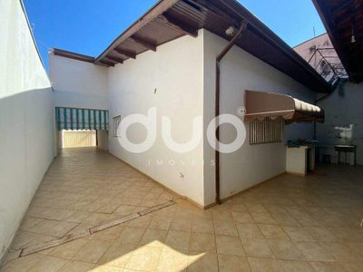 Casa, 3 quartos, 177 m² - Foto 1