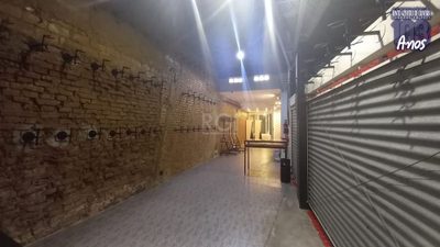 Prédio Inteiro, 1000 m² - Foto 1
