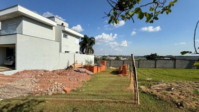Terreno, 304 m² - Foto 1