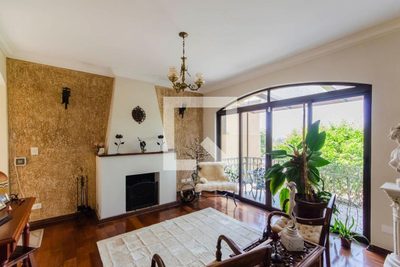 Casa, 3 quartos, 206 m² - Foto 4