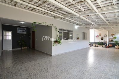 Casa, 2 quartos, 182 m² - Foto 1