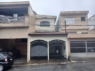 Sobrado, 3 quartos, 195 m² - Foto 1