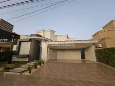 Casa, 3 quartos, 256 m² - Foto 1