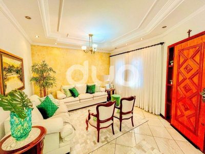 Casa, 3 quartos, 187 m² - Foto 2