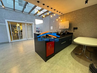 Sobrado, 3 quartos, 322 m² - Foto 1