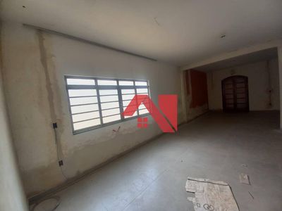 Casa, 3 quartos, 249 m² - Foto 4