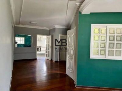 Casa, 4 quartos, 217 m² - Foto 1