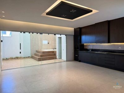 Casa, 3 quartos, 220 m² - Foto 1