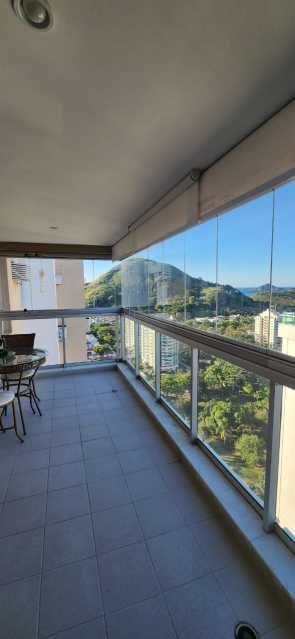 Cobertura, 3 quartos, 192 m² - Foto 3