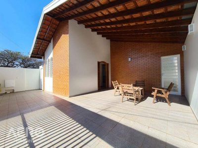 Casa, 3 quartos, 145 m² - Foto 1