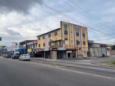 Prédio Inteiro - Foto 1