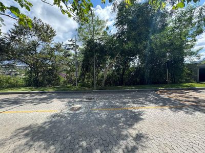 Terreno, 1600 m² - Foto 1