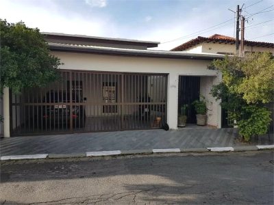 Sobrado, 3 quartos, 250 m² - Foto 1