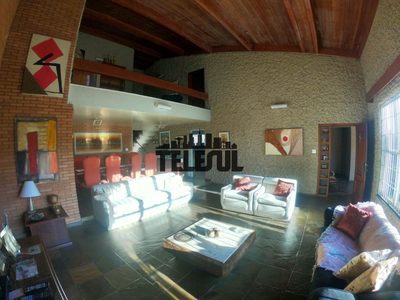 Casa, 4 quartos, 360 m² - Foto 1