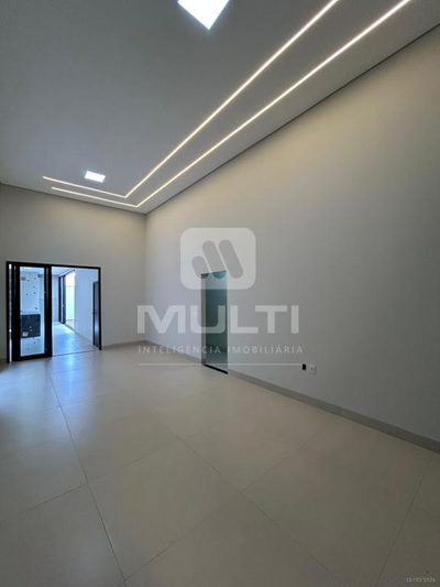 Casa, 3 quartos, 180 m² - Foto 1