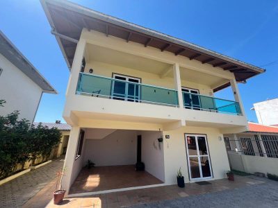 Casa, 5 quartos, 200 m² - Foto 3