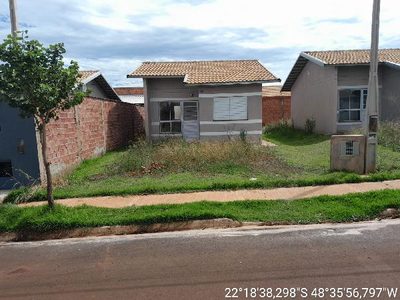 Casa, 2 quartos, 180 m² - Foto 1