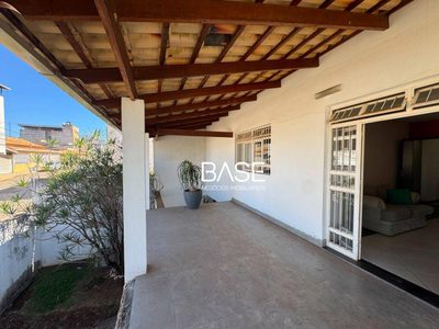 Casa, 3 quartos, 175 m² - Foto 1