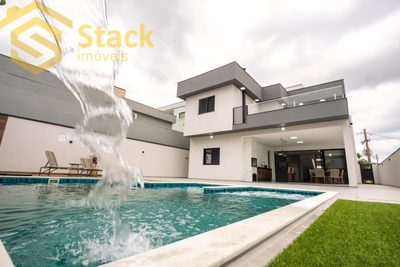 Sobrado, 3 quartos, 492 m² - Foto 1