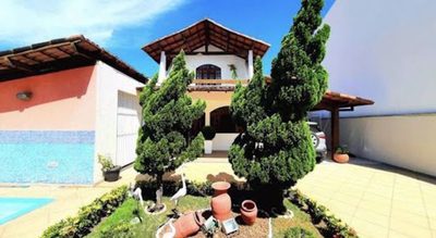 Casa, 5 quartos, 258 m² - Foto 1