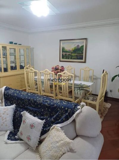 Casa, 4 quartos, 235 m² - Foto 2