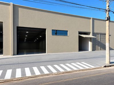Loja-Salão, 500 m² - Foto 1
