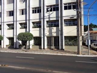 Casa, 4 quartos, 194 m² - Foto 1