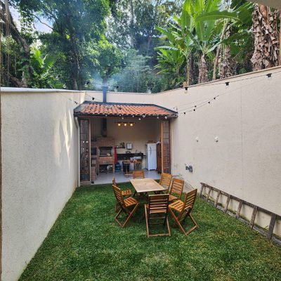 Casa, 4 quartos, 167 m² - Foto 1