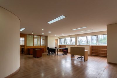 Sala-Conjunto, 210 m² - Foto 2