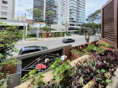 Casa, 4 quartos, 192 m² - Foto 1