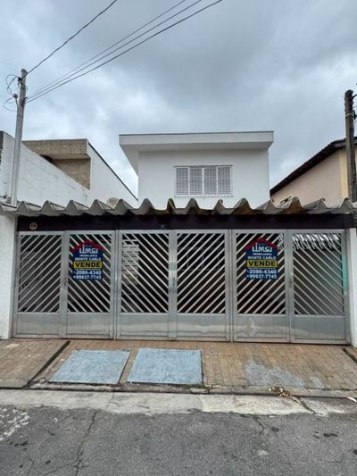 Sobrado, 3 quartos, 169 m² - Foto 1
